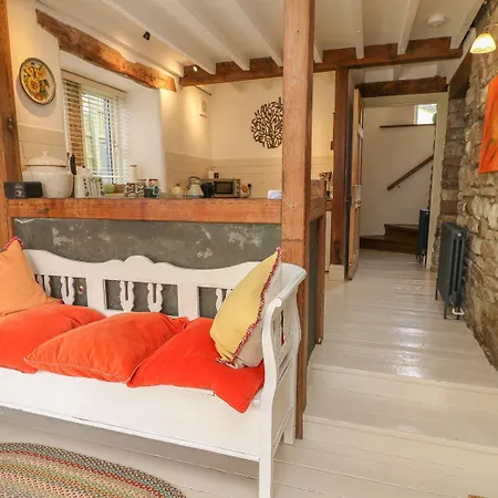 Litton Hall Barn سكيبتون